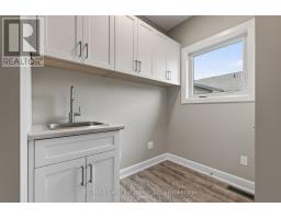 Unit 2 - 8 Golf Links Road, Kincardine, ON N2Z0G1 Photo 14