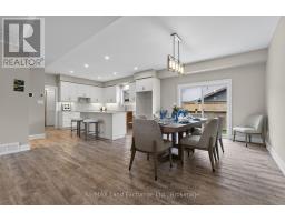 Primary Bedroom - Unit 2 - 8 Golf Links Road, Kincardine, ON N2Z0G1 Photo 6