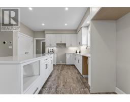 Bedroom 2 - Unit 2 - 8 Golf Links Road, Kincardine, ON N2Z0G1 Photo 8