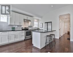 17 Flora Drive, Toronto, ON M1P1A1 Photo 15