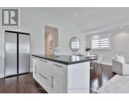 17 Flora Drive, Toronto, ON M1P1A1 Photo 17