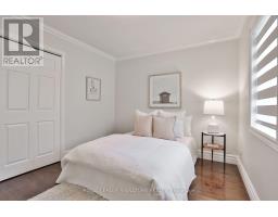 17 Flora Drive, Toronto, ON M1P1A1 Photo 27