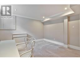 17 Flora Drive, Toronto, ON M1P1A1 Photo 40