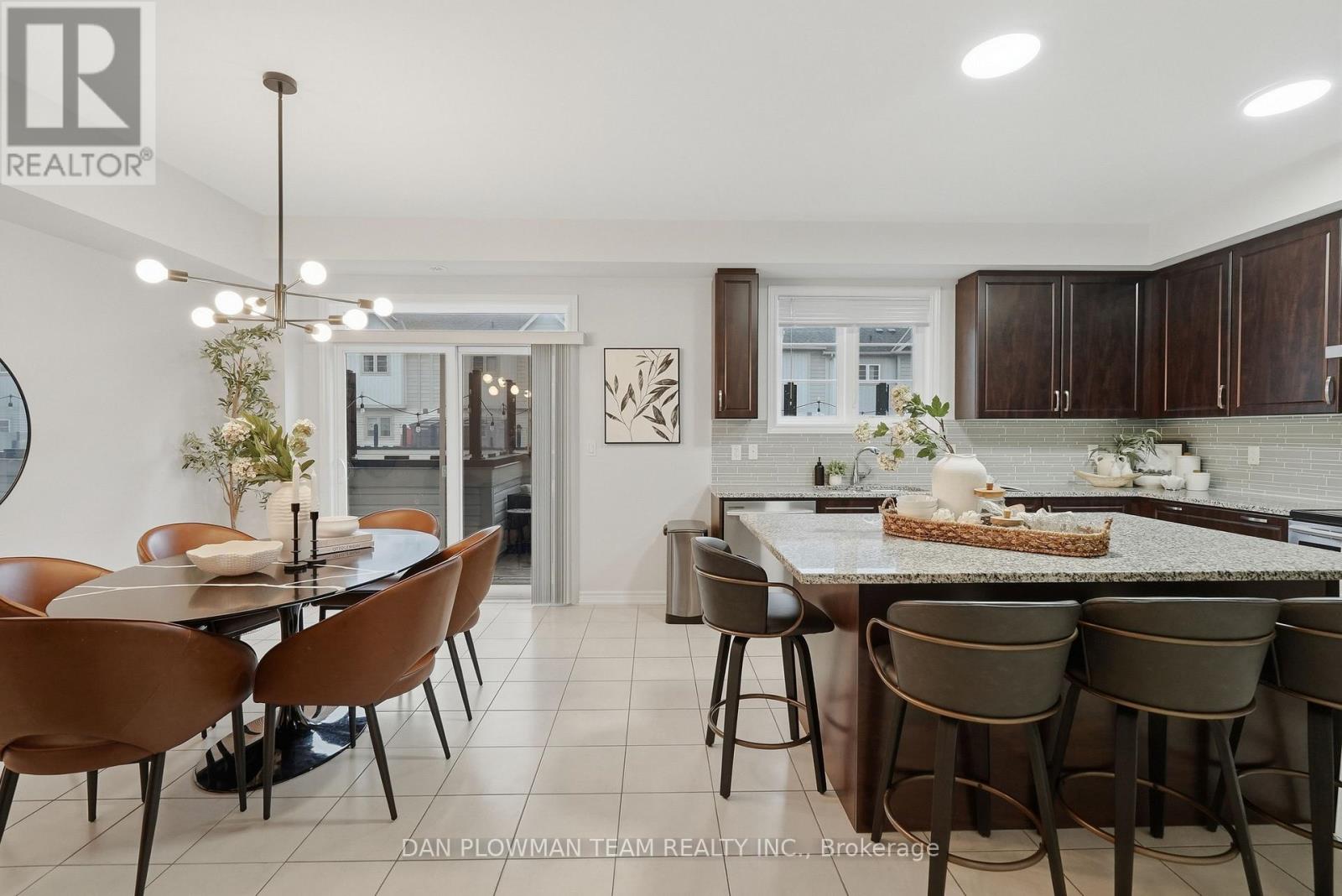 14 CORNERSIDE WAY - Image 16