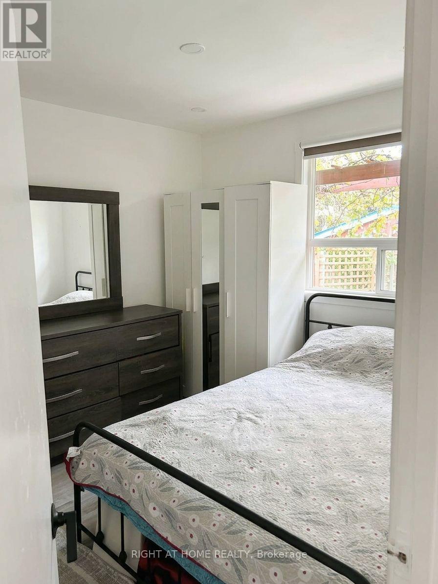 58 DEANVAR AVENUE - 11