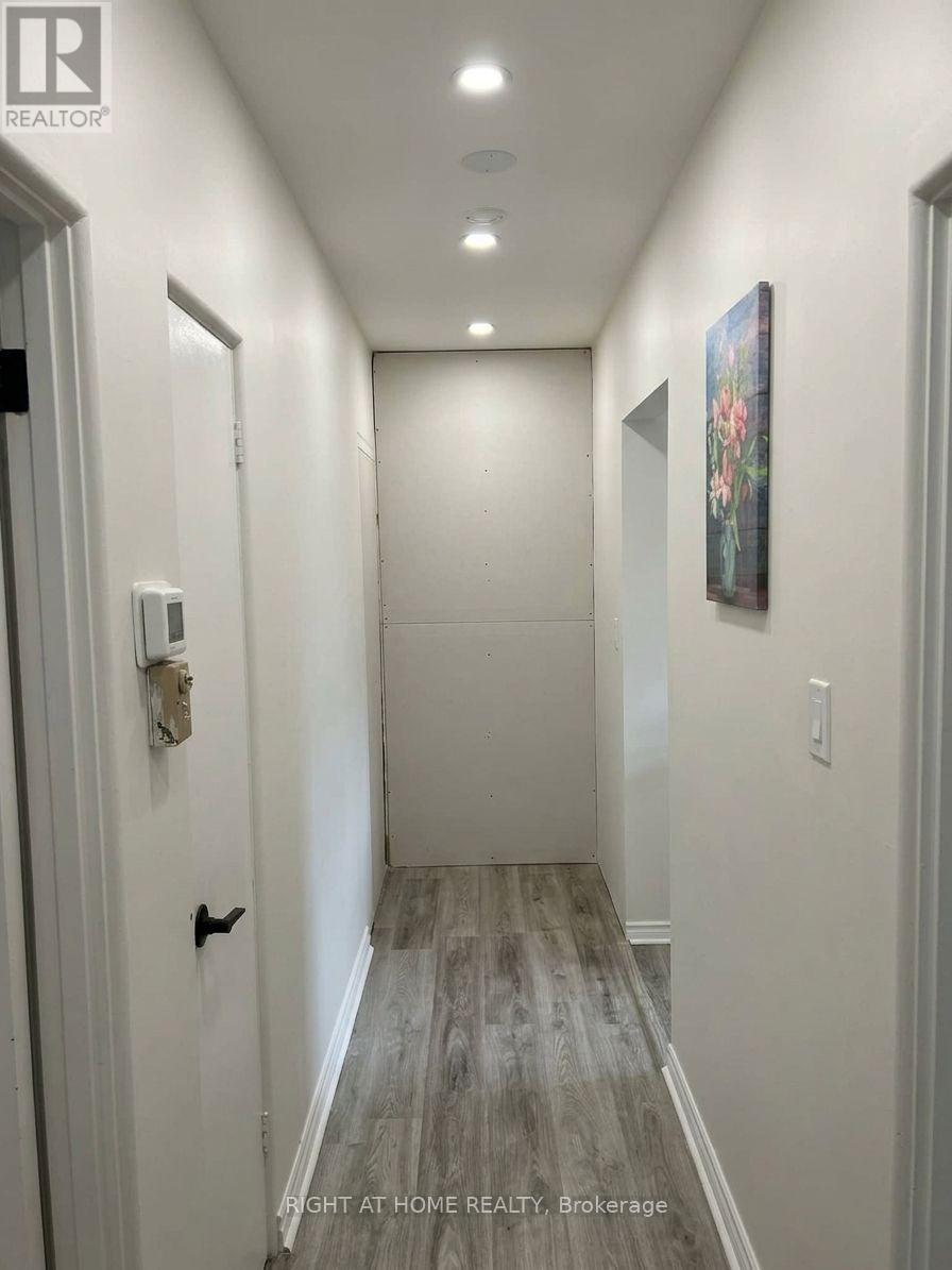 58 DEANVAR AVENUE - 8