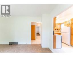 502 12 Street N, Lethbridge, AB T1H2G8 Photo 12