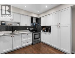1934 Goleta Drive, Burnaby, BC V5A1P6 Photo 8