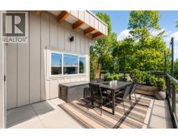 1075 W 1st Street, North Vancouver, BC V7P3T4 Photo 13