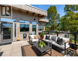 1075 W 1st Street, North Vancouver, BC V7P3T4 Photo 16