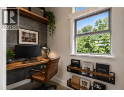 1075 W 1st Street, North Vancouver, BC V7P3T4 Photo 20