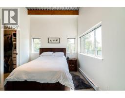 1075 W 1st Street, North Vancouver, BC V7P3T4 Photo 30