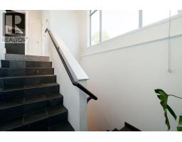 1075 W 1st Street, North Vancouver, BC V7P3T4 Photo 33