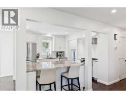 3pc Bathroom - 4212 45 Street Sw, Calgary, AB T3E3V8 Photo 10
