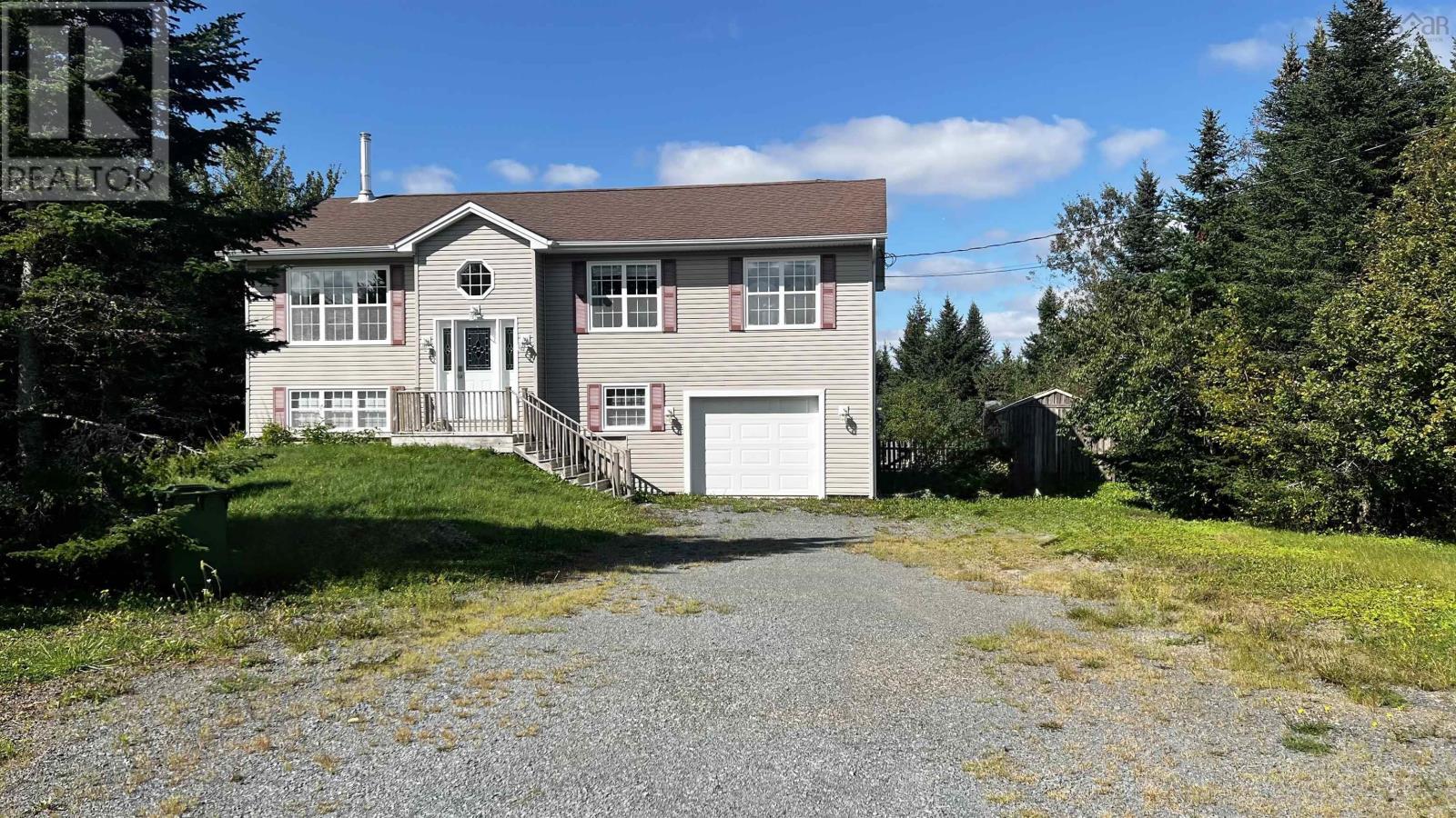 82 Bonavista Avenue - 1