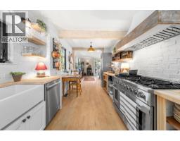 626 E 13th Street, North Vancouver, BC V7L2M5 Photo 13