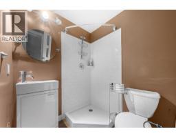 626 E 13th Street, North Vancouver, BC V7L2M5 Photo 30
