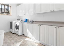 3339 Plateau Boulevard, Coquitlam, BC V3E3B8 Photo 27