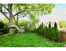 12 Banbury Court, Aurora, ON L4G3M9 Photo 44