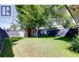 933 Marcombe Drive NE - photo 17