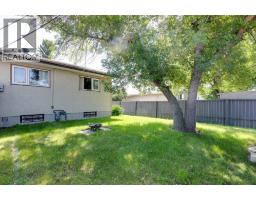 933 Marcombe Drive NE - photo 16