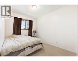 933 Marcombe Drive NE - photo 10