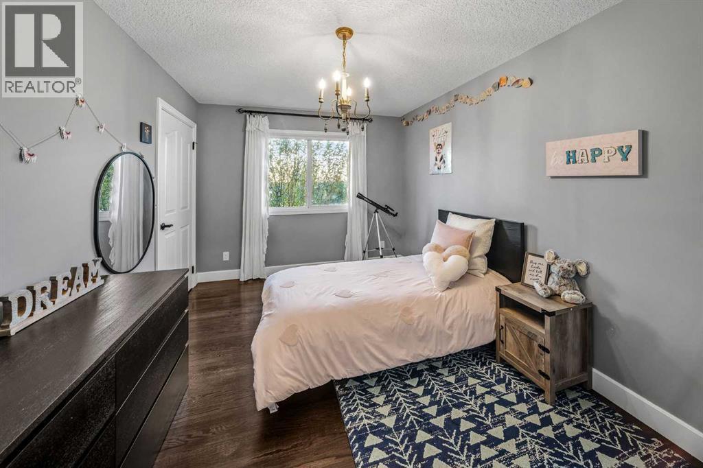325 Thorndale Place - photo 29