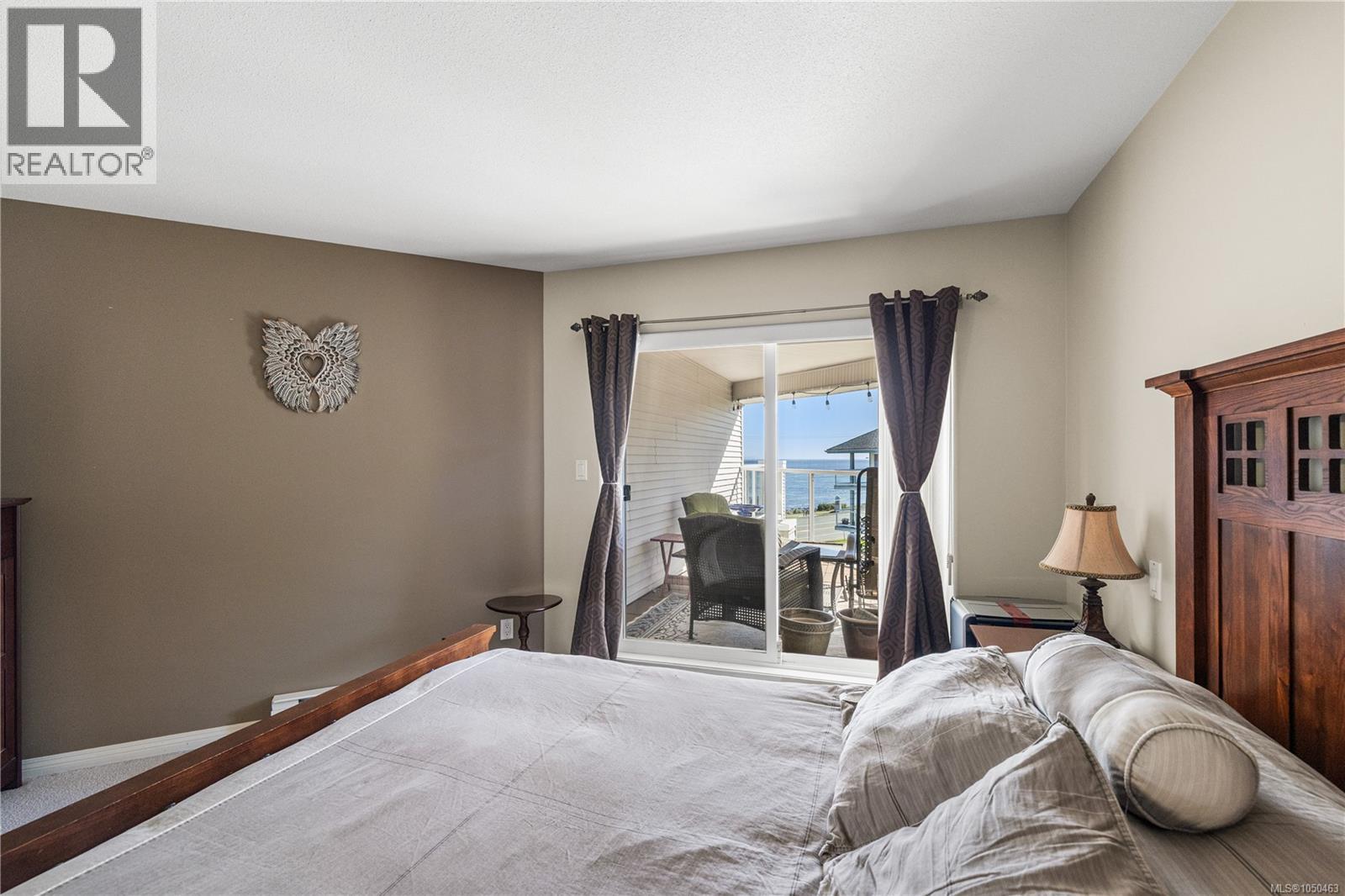 #303 350 South Island Hwy - 9