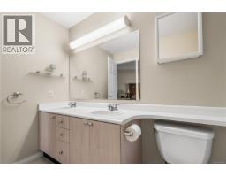 303 350 South Island Hwy, Campbell River, BC V9W1A5 Photo 12