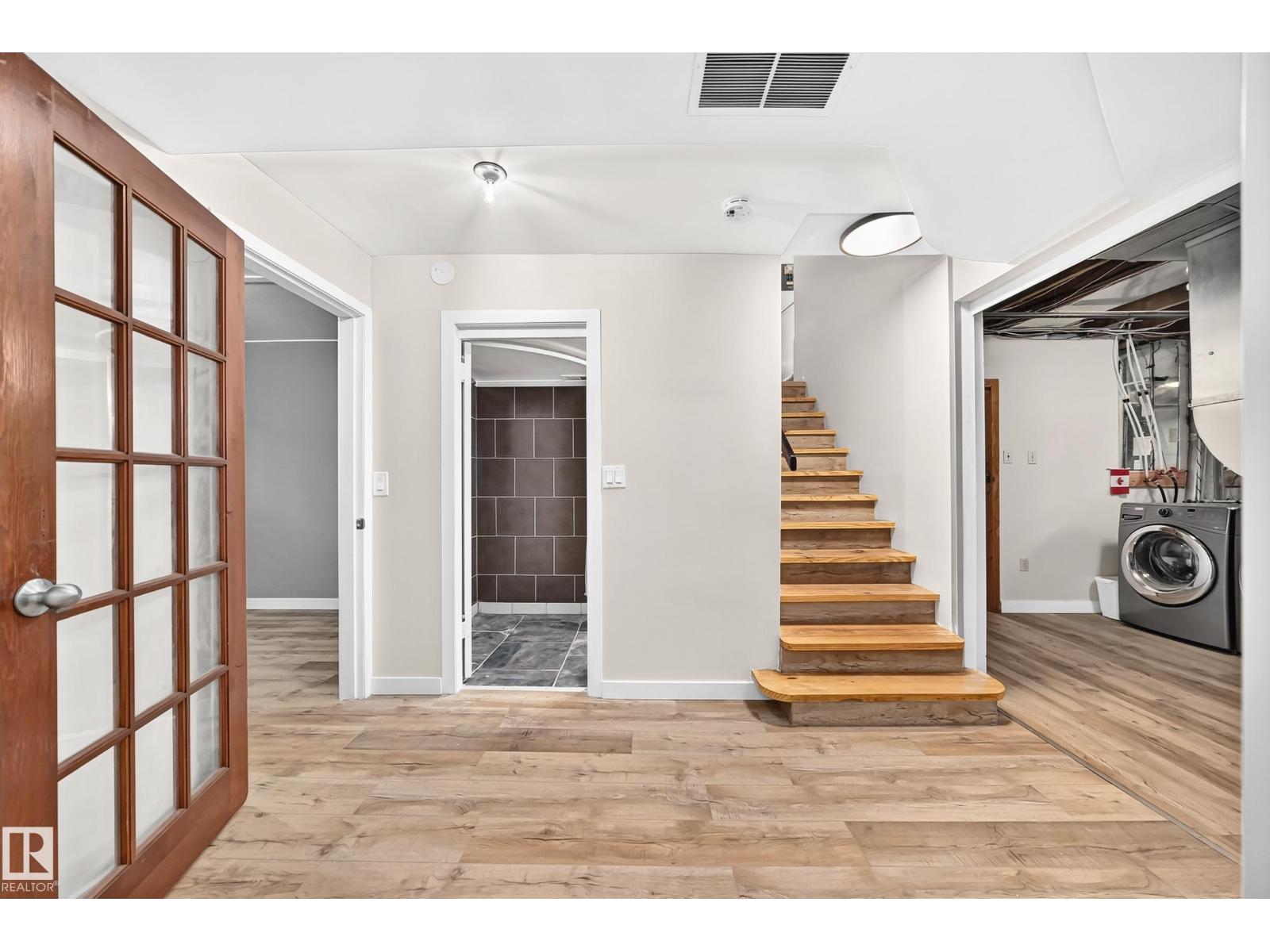 12045 64 ST NW - 44