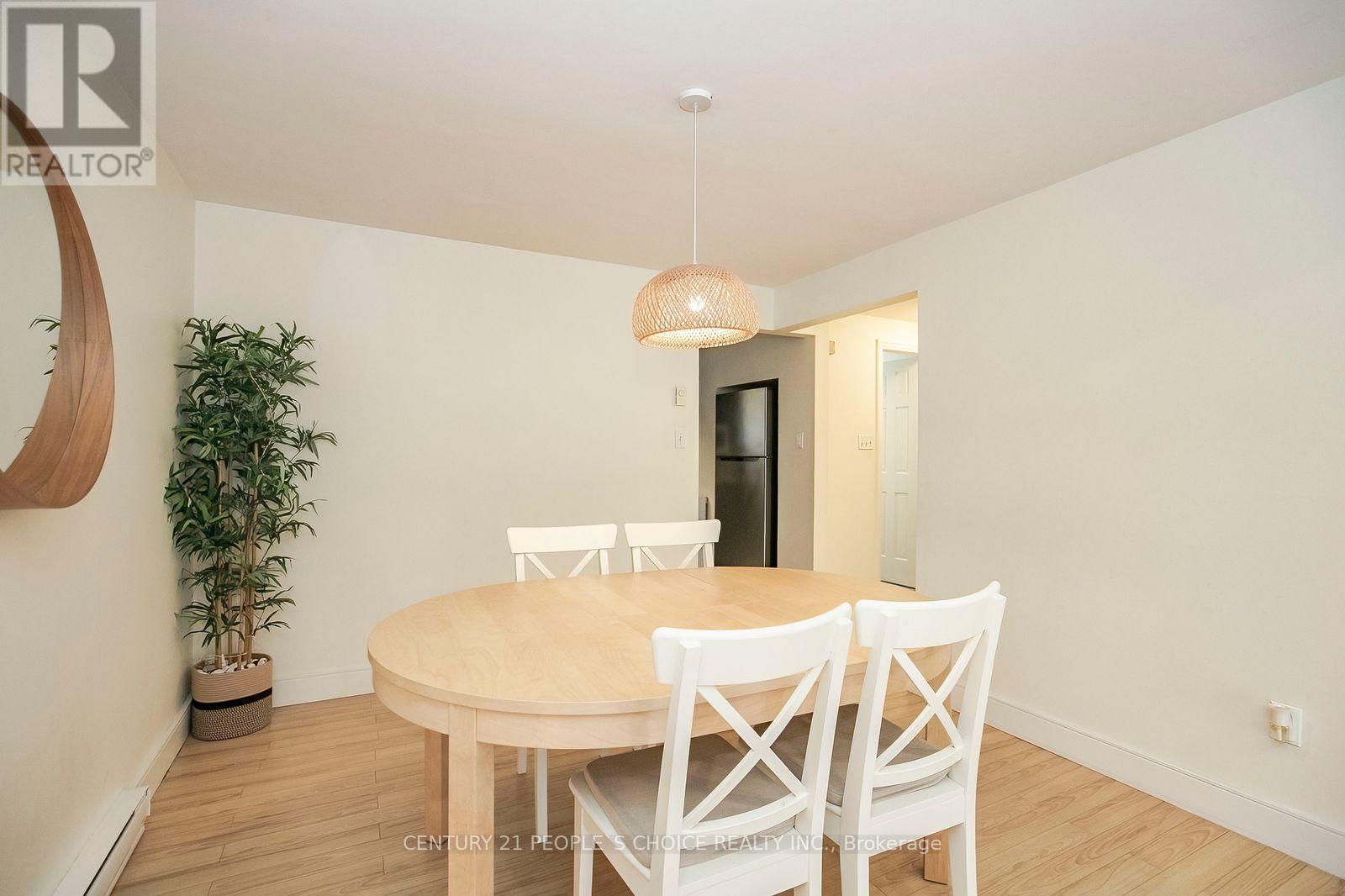 98 DARRAS COURT - 14