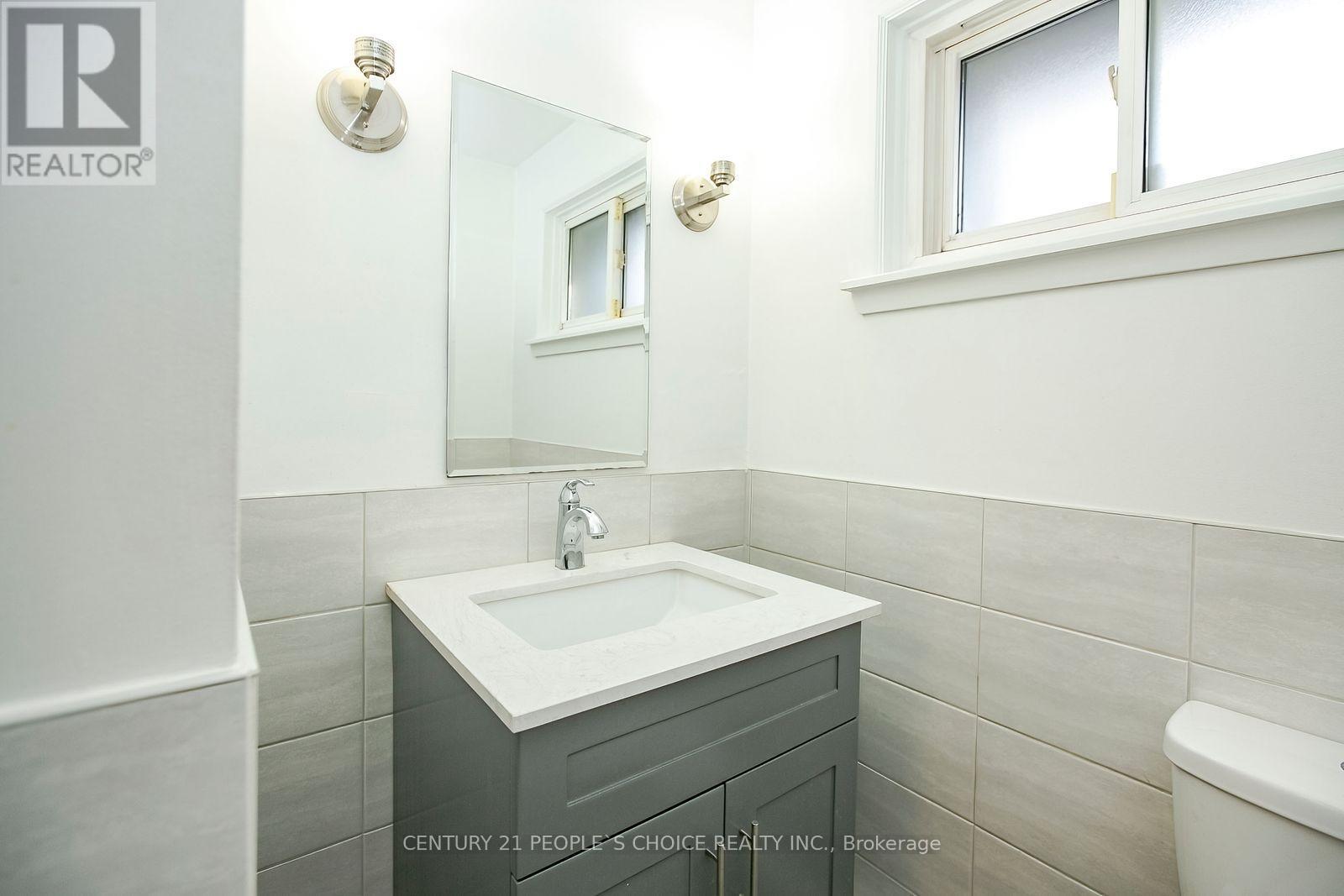 98 DARRAS COURT - 20
