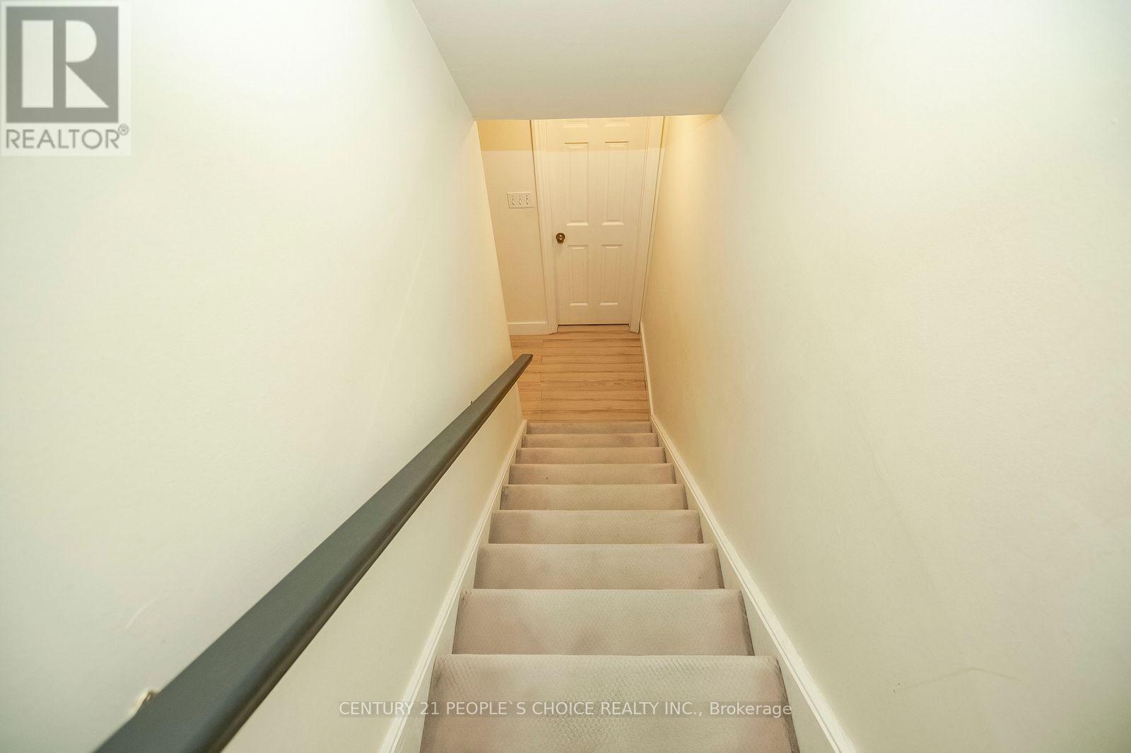 98 DARRAS COURT - 22