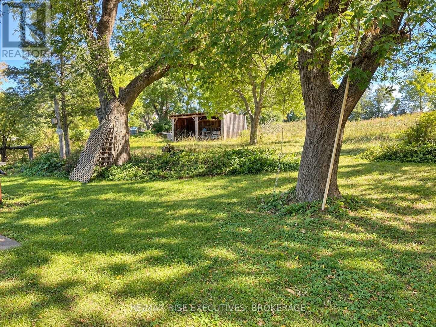434 COUNTY RD 9 - 27