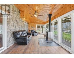 Sunroom - 111 Erie Street, Haldimand, ON N0A1L0 Photo 11