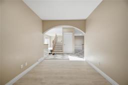 39 Craigmohr Drive, Winnipeg, MB R3T6A5 Photo 14