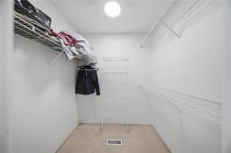 39 Craigmohr Drive, Winnipeg, MB R3T6A5 Photo 23