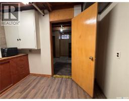 418 4th Avenue W, Kindersley, SK S0L1S0 Photo 40
