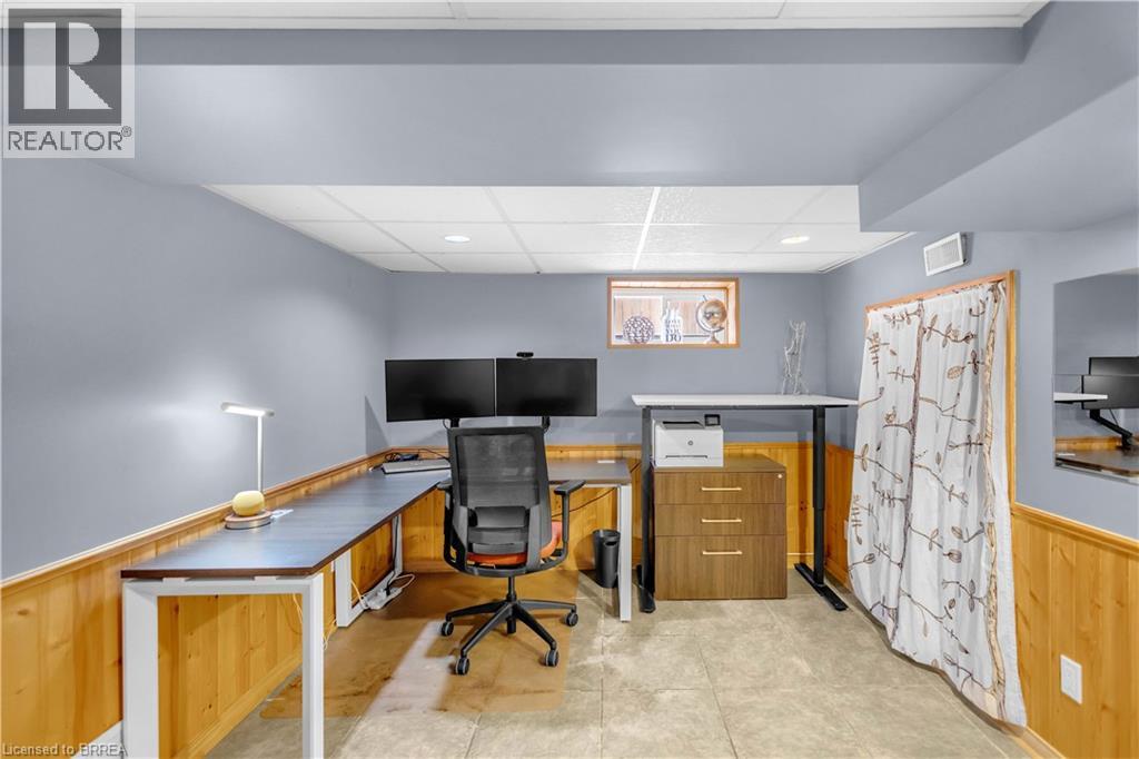 17 ALEXANDER Avenue - 31