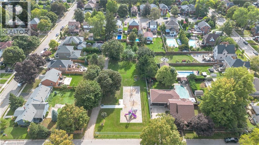 17 ALEXANDER Avenue - 46