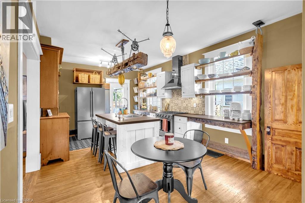 17 ALEXANDER Avenue - 7