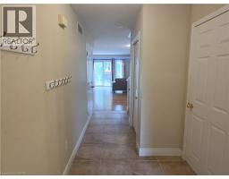 Living room - 564 Wild Iris Avenue, Waterloo, ON N2V2X5 Photo 8