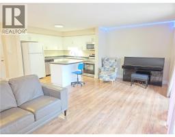 564 Wild Iris Avenue, Waterloo, ON N2V2X5 Photo 17