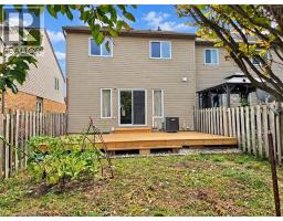 564 Wild Iris Avenue, Waterloo, ON N2V2X5 Photo 38