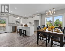 Bedroom 3 - Unit 4 - 8 Golf Links Road, Kincardine, ON N2Z0G1 Photo 8