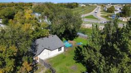 619 Clandeboye Avenue, Selkirk, MB R1A0X9 Photo 8