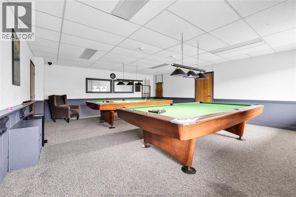 #816 150 PARK West - 26