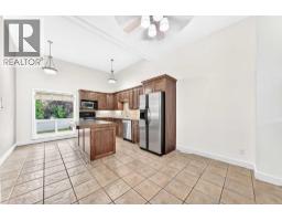 84 Brae Glen Lane Sw, Calgary, AB T2W1B6 Photo 12