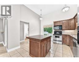 4pc Bathroom - 84 Brae Glen Lane Sw, Calgary, AB T2W1B6 Photo 7