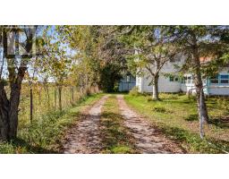 101 Waite Street S, Whitewater Region, ON K0J1V0 Photo 13